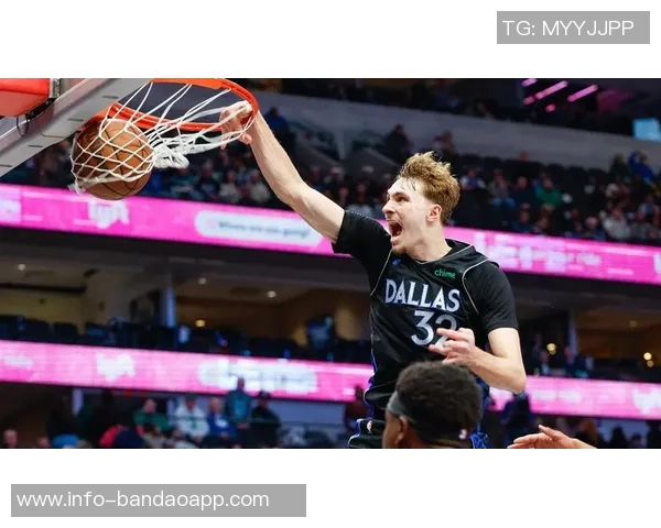 克尼佩尔展现三分神技弗拉格全能表现奎因火力全开助球队获胜