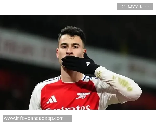 法尔克透露拜仁边锋引援首选19岁马拉并关注奥索里奥